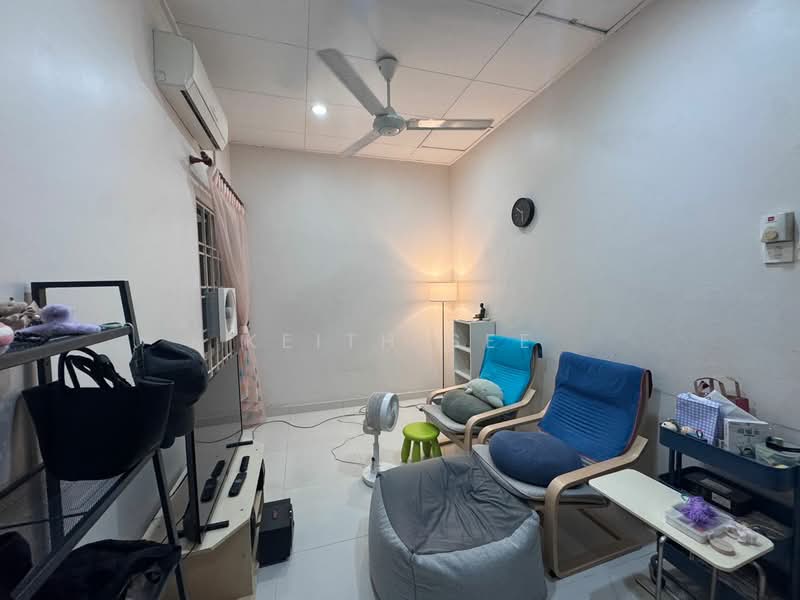 2-storey Terraced House for Sale in Taman Tasik Prima (Puchong) - Keith See - Living Room - PropertyGuru.com.my