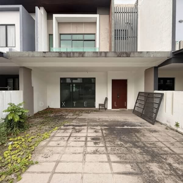 Rumah Teres 2 Tingkat untuk Dijual di Skudai (Johor) - Dexter Lim - Exterior - PropertyGuru.com.my