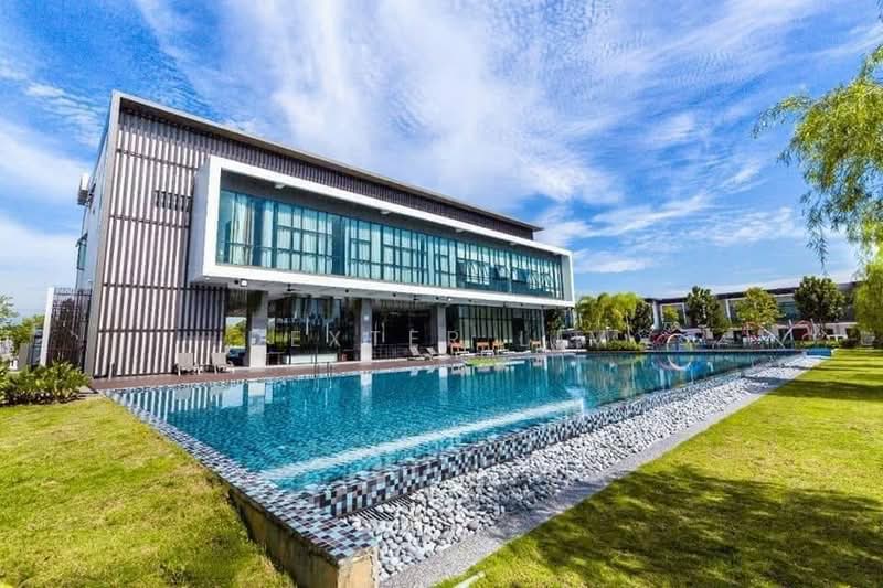 Rumah Teres 2 Tingkat untuk Dijual di Skudai (Johor) - Dexter Lim - Pool - PropertyGuru.com.my
