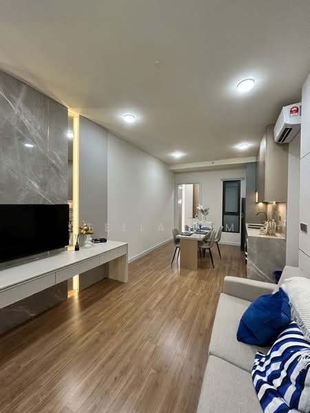 Tanah Kediaman untuk Dijual di KLCC (KL City Centre) - Stella Lim - Living Room - PropertyGuru.com.my