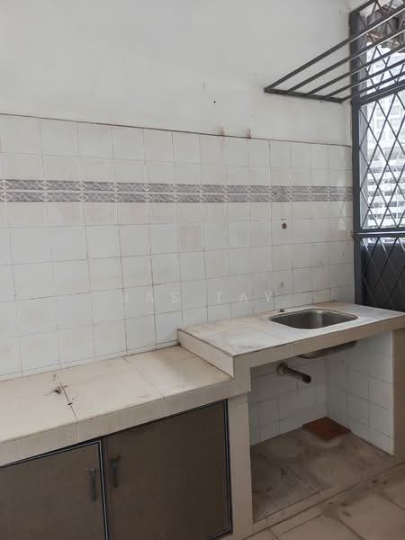Pangsapuri untuk Dijual di Daya View - Jas Tay - Kitchen - PropertyGuru.com.my