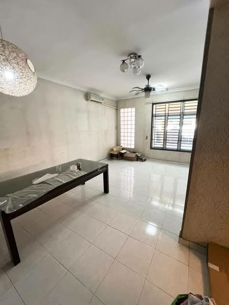 Rumah Teres untuk Dijual di Taman Mutiara Rini (Skudai) - NG ZEN XI - Living Room - PropertyGuru.com.my