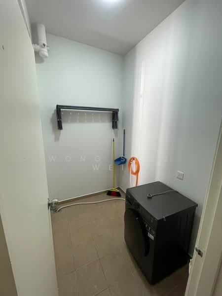 Servis Apartment untuk Disewa di D'Summit Residences - Wong Shau Wei - PropertyGuru.com.my