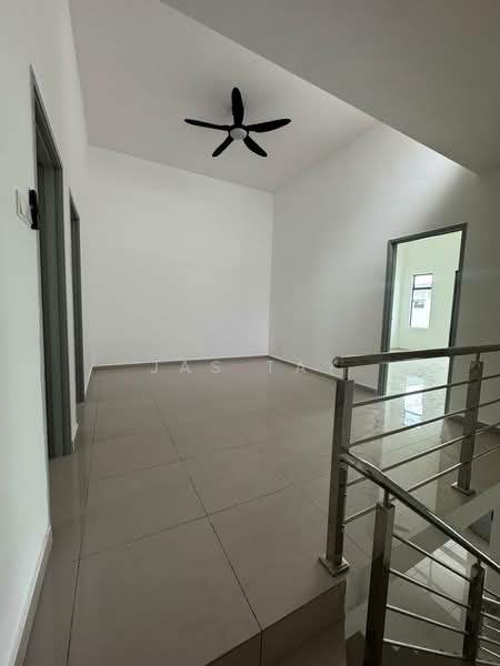 Rumah Teres 2 Tingkat untuk Disewa di Taman Bestari Indah (Ulu Tiram) - Jas Tay - Interior - PropertyGuru.com.my