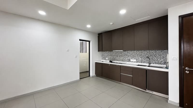 Servis Apartment untuk Dijual di Seventeen Mall & Residences (Biji Living) - Daizy Tan - PropertyGuru.com.my
