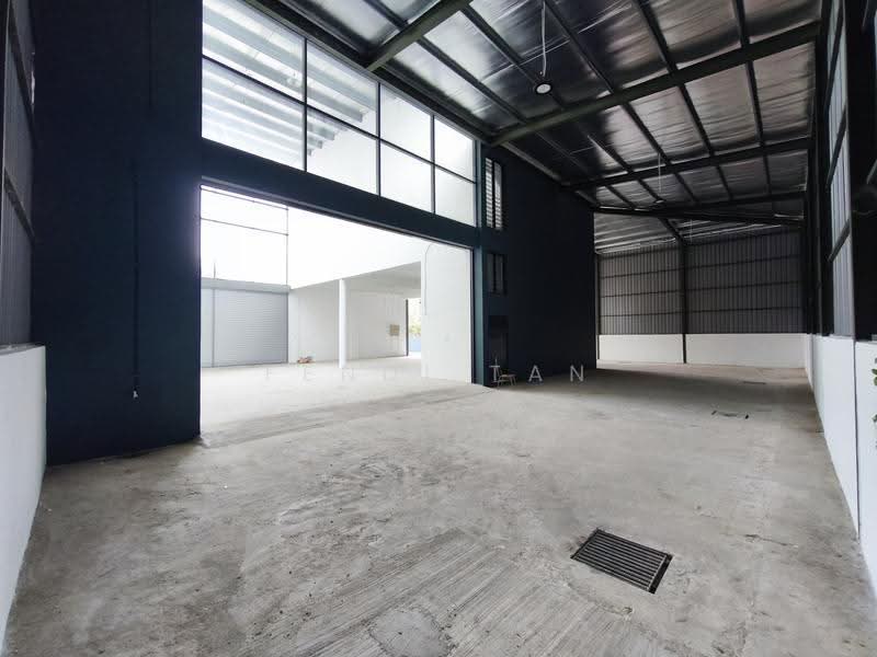 Commercial Semi-D for Rent in Shah Alam (Selangor) - Fendi tan - Interior - PropertyGuru.com.my