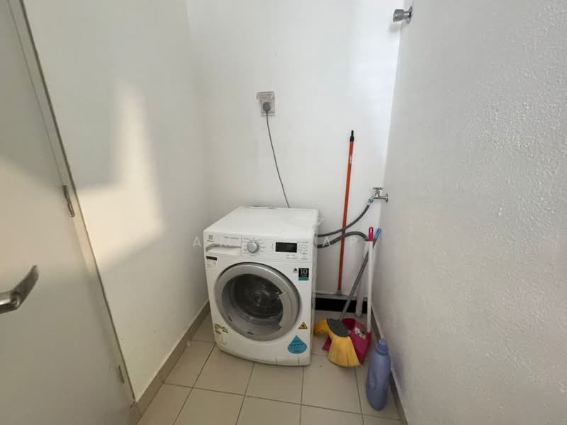Condominium for Rent at Lakeville Residence - Amy Yap - PropertyGuru.com.my