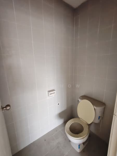 Office for Rent in Klang (Selangor) - Lex How - Bathroom - PropertyGuru.com.my