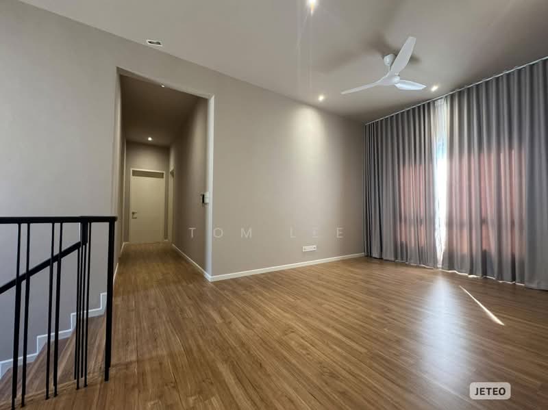 Rumah Berkembar untuk Dijual di Telok Panglima Garang (Selangor) - Tom Lee - PropertyGuru.com.my