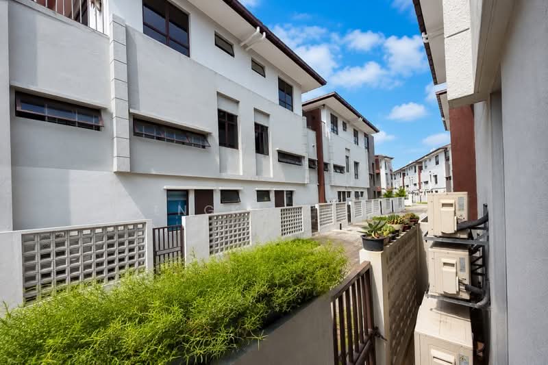 Rumah Teres 3 Tingkat untuk Dijual di Cyberjaya (Selangor) - Tengku Zairi - PropertyGuru.com.my