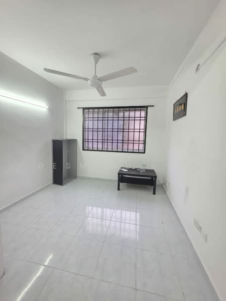 Pangsapuri untuk Dijual di Sri Delima - Desmond Lim - Living Room - PropertyGuru.com.my