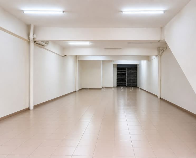 Shop for Rent in KL City Centre (Kuala Lumpur) - Farah Rasul - Interior - PropertyGuru.com.my