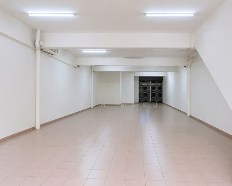 Shop for Rent in KL City Centre (Kuala Lumpur) - Farah Rasul - Interior - PropertyGuru.com.my