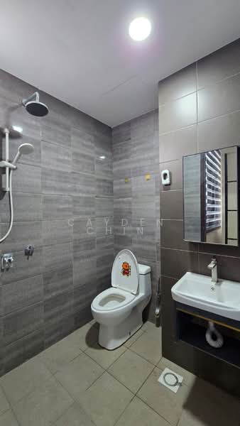 Servis Apartment untuk Disewa di Symphony Tower (Menara Simfoni) - Cayden Chin - Bathroom - PropertyGuru.com.my