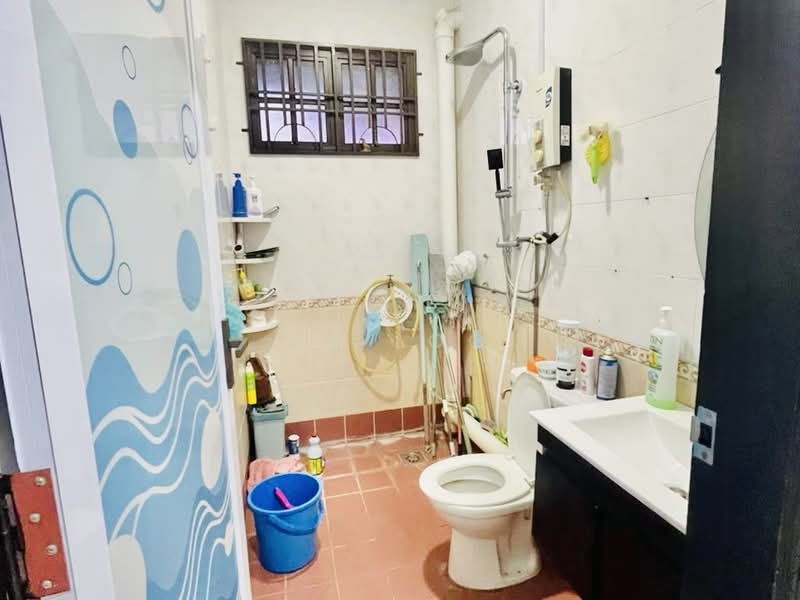 Rumah Berkembar untuk Disewa di Ayer Itam (Penang) - KV LOO - Bathroom - PropertyGuru.com.my