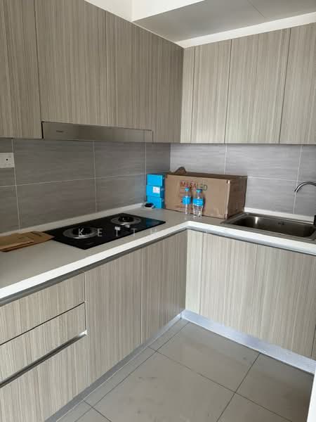 Servis Apartment untuk Dijual di Gravit8, Klang - Keith See - Kitchen - PropertyGuru.com.my
