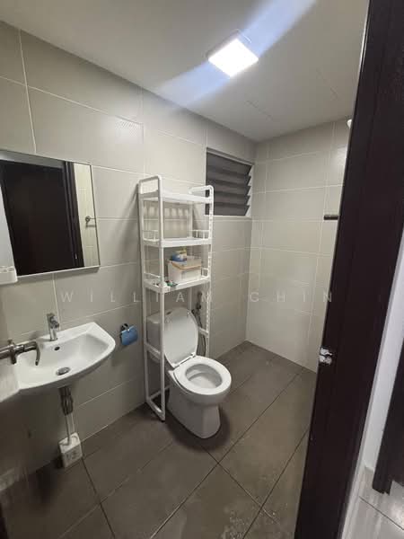 Condominium for Rent at Paraiso Residence @ The Earth - William Chin - Bathroom - PropertyGuru.com.my