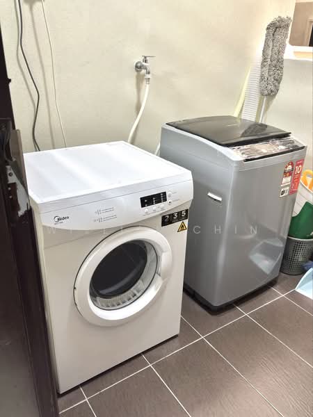 Condominium for Rent at Paraiso Residence @ The Earth - William Chin - Interior - PropertyGuru.com.my