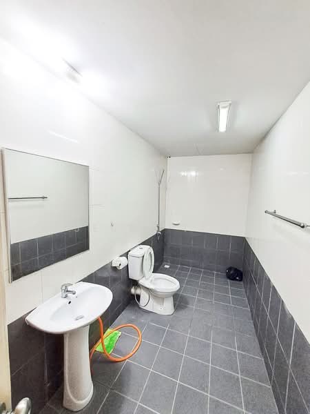 Service Residence for Rent at Birch Regency @ Penang Times Square - Jerry Tan - Bathroom - PropertyGuru.com.my