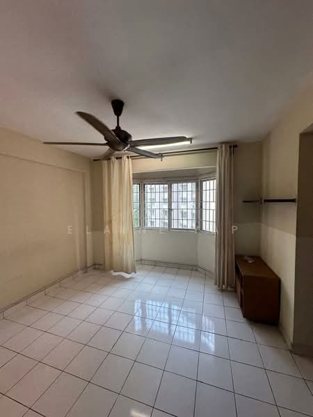 Apartment for Rent at Aman Dua - Elaine Yap - Living Room - PropertyGuru.com.my