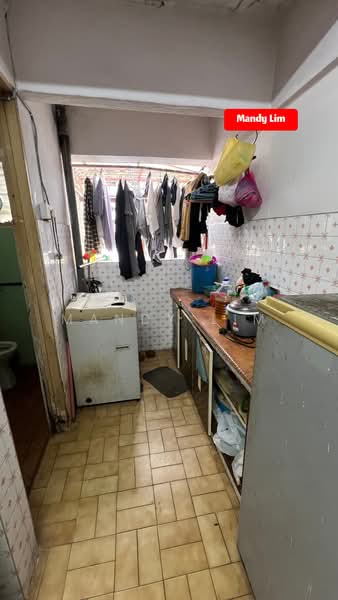 Rumah Flat untuk Dijual di Gat Lebuh Macallum - Mandy Lim - Kitchen - PropertyGuru.com.my
