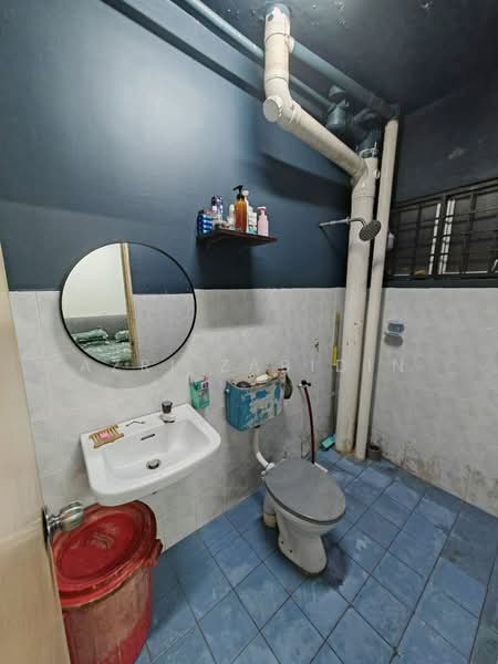 Apartment for Sale at Dahlia Apartment - Azri Zabidin - Bathroom - PropertyGuru.com.my