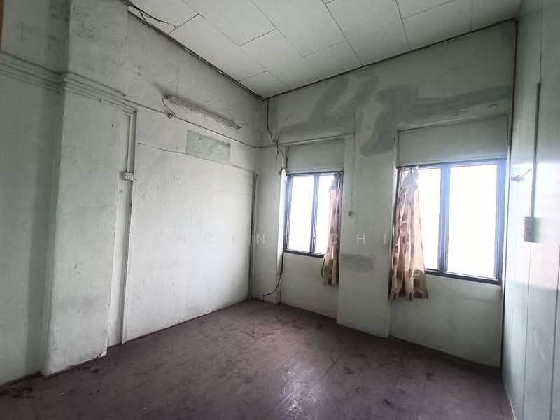 Shop for Sale in Gopeng (Perak) - Vincent Chin - Interior - PropertyGuru.com.my