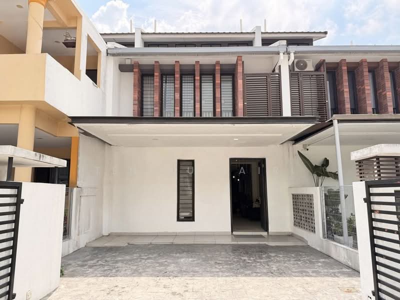 2-storey Terraced House for Sale in Shah Alam (Selangor) - Tengku Zairi - PropertyGuru.com.my