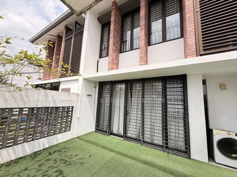2-storey Terraced House for Sale in Shah Alam (Selangor) - Tengku Zairi - PropertyGuru.com.my