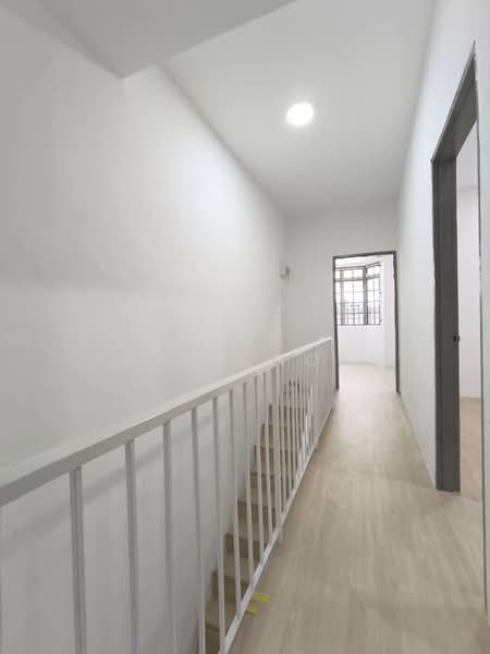 Rumah Teres 2 Tingkat untuk Dijual di Kulai (Johor) - Sean Chong - Corridor - PropertyGuru.com.my