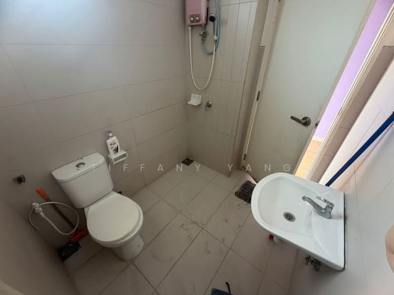 2-storey Terraced House for Sale in Bandar Country Homes (Rawang) - Tiffany Yang - Bathroom - PropertyGuru.com.my