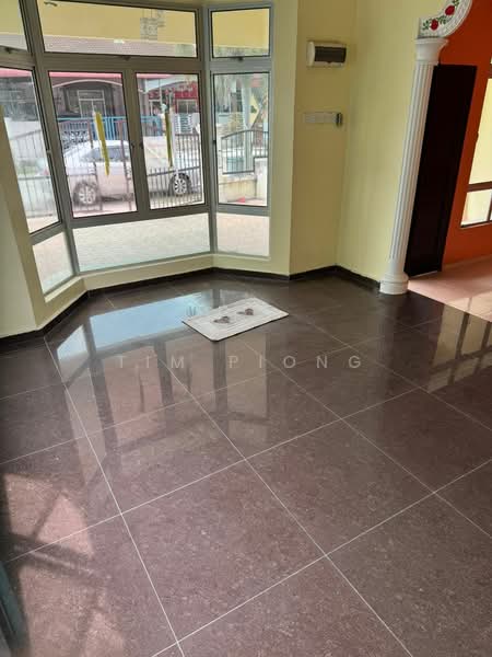 Rumah Teres 1 Tingkat untuk Dijual di Taman Asia Selatan (Jasin) - Tim Piong - Living Room - PropertyGuru.com.my