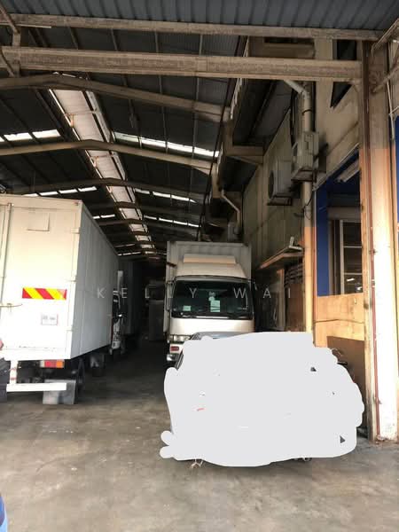 Detached Factory for Sale in Taman Desa Cemerlang (Ulu Tiram) - Kelly Wai - Exterior - PropertyGuru.com.my