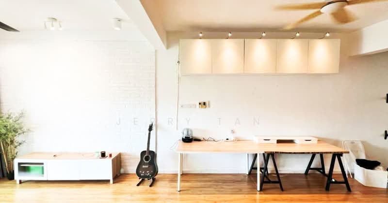 Pangsapuri untuk Disewa di One World 2 (1-Sky) - Jerry Tan - Living Room - PropertyGuru.com.my