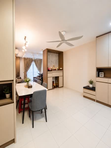 Pangsapuri untuk Dijual di Aman 1 - Daniel Low - Living Room - PropertyGuru.com.my