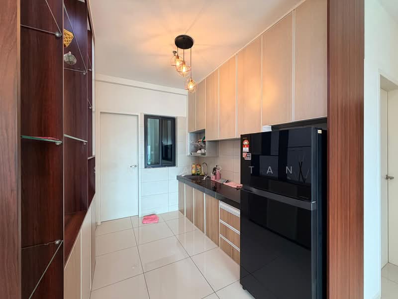 Service Residence for Rent at Ong Kim Wee Residence - Sinclair Tan - Kitchen - PropertyGuru.com.my