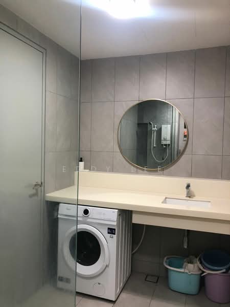 Servis Apartment untuk Disewa di Emerald 9 - Eddy Lee - Bathroom - PropertyGuru.com.my