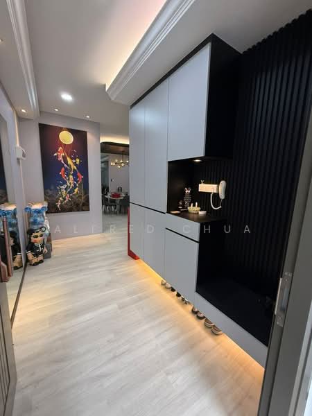 Kondominium untuk Dijual di Royal Oak - Alfred Chua - Entrance - PropertyGuru.com.my