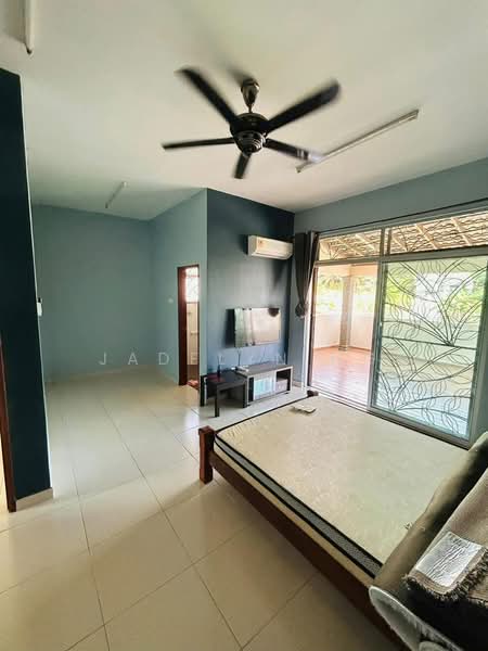 Zero-Lot Bungalow for Sale in Kelapa Sawit (Kulai) - Jadelyn Ng - PropertyGuru.com.my
