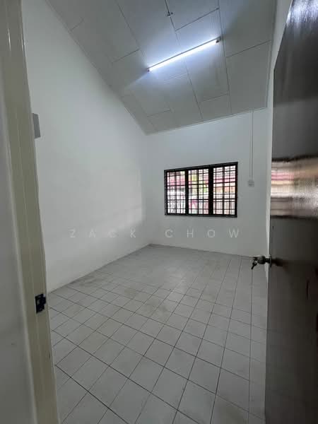 1-storey Terraced House for Sale in Taman Desa Cemerlang (Ulu Tiram) - Zack Chow - Interior - PropertyGuru.com.my