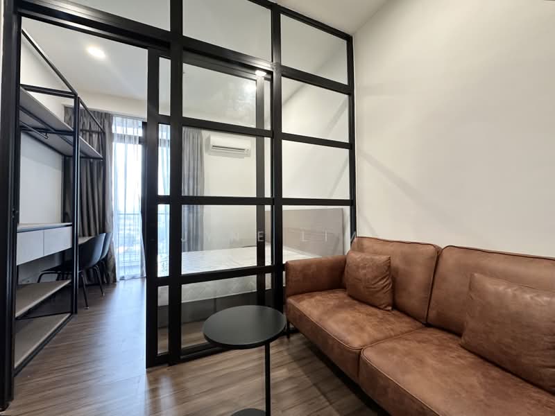 Servis Apartment untuk Disewa di The Mate @ Damansara Jaya - Jyne Lim - Living Room - PropertyGuru.com.my