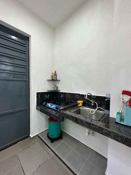 Rumah Teres 2 Tingkat untuk Dijual di Bemban (Melaka) - Tim Piong - Kitchen - PropertyGuru.com.my