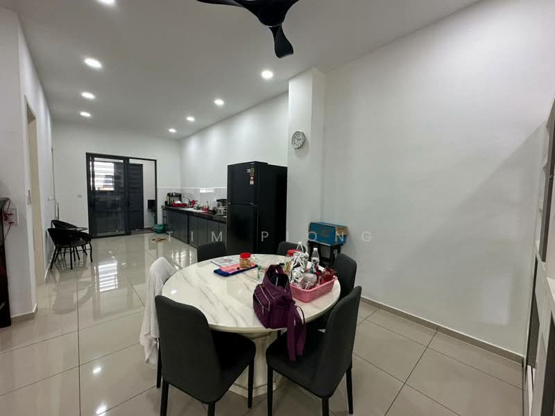 Rumah Teres 2 Tingkat untuk Dijual di Bemban (Melaka) - Tim Piong - Kitchen - PropertyGuru.com.my