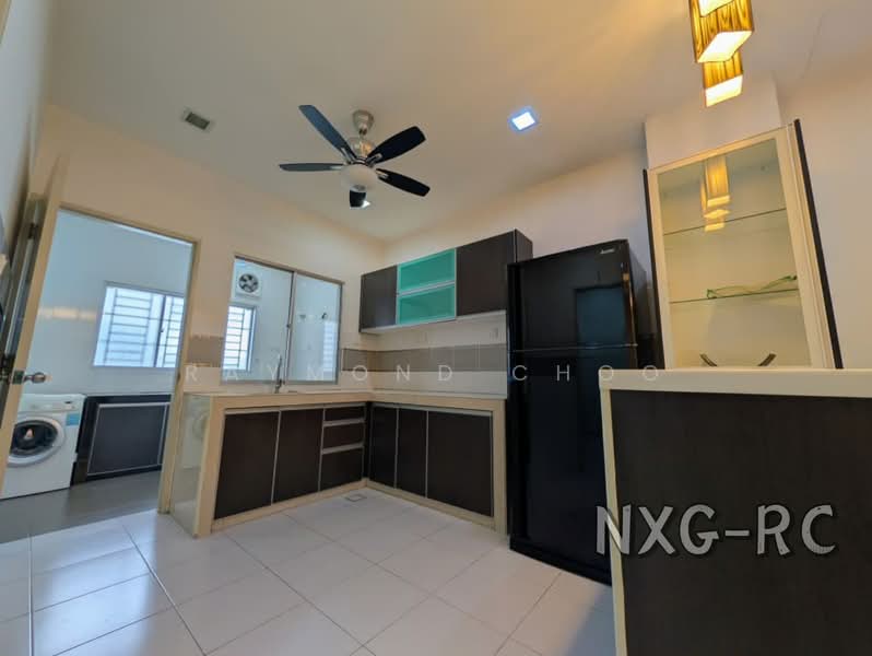 Rumah Teres 2 Tingkat untuk Dijual di Setia Indah (Setia Alam) - Raymond Choo - Kitchen - PropertyGuru.com.my