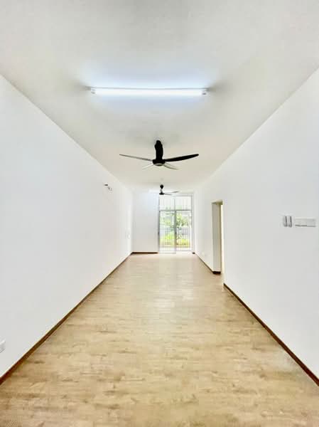 Condominium for Rent at Lakefront Homes - Kar Hooi - Interior - PropertyGuru.com.my