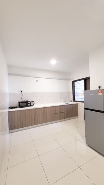 Condominium for Rent at Paraiso Residence @ The Earth - William Chin - Kitchen - PropertyGuru.com.my