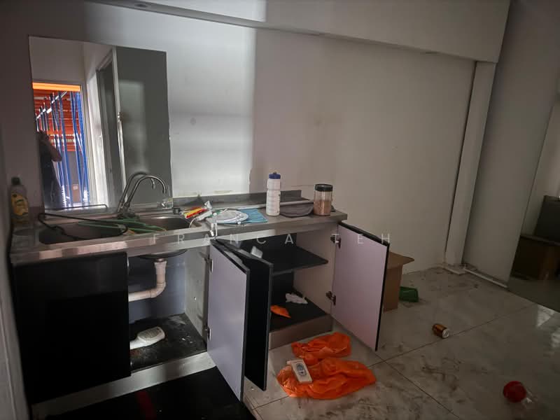 Kilang untuk Disewa di Kampung Ampang Campuran (Ampang) - Franca Teh - Kitchen - PropertyGuru.com.my