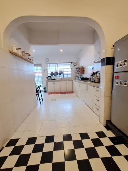 Terraced House for Sale in Gasing Indah (Petaling Jaya) - Stella . - Kitchen - PropertyGuru.com.my
