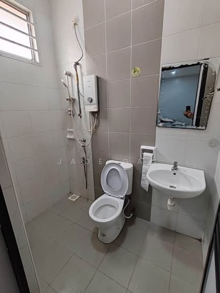 2-storey Terraced House for Rent in Taman Nusa Sentral (Iskandar Puteri (Nusajaya)) - Jade Gan - Bathroom - PropertyGuru.com.my
