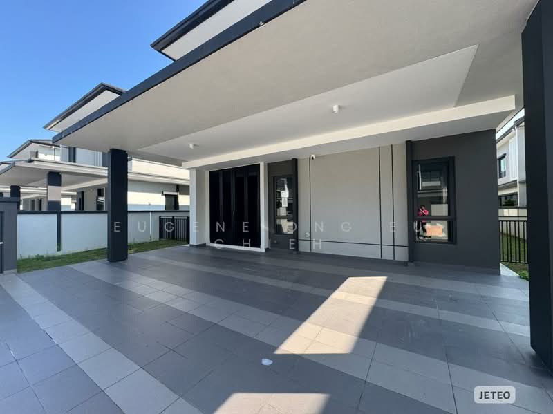 Rumah Berkembar untuk Dijual di Telok Panglima Garang (Selangor) - Eugene Ong Eu chieh - Exterior - PropertyGuru.com.my